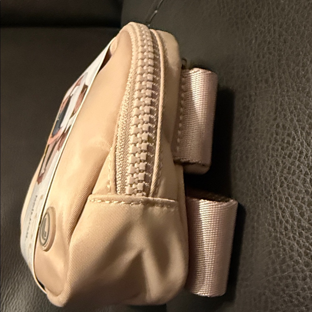 Lole - Unisex - Belt Bag - Tan - Picture 3 of 5